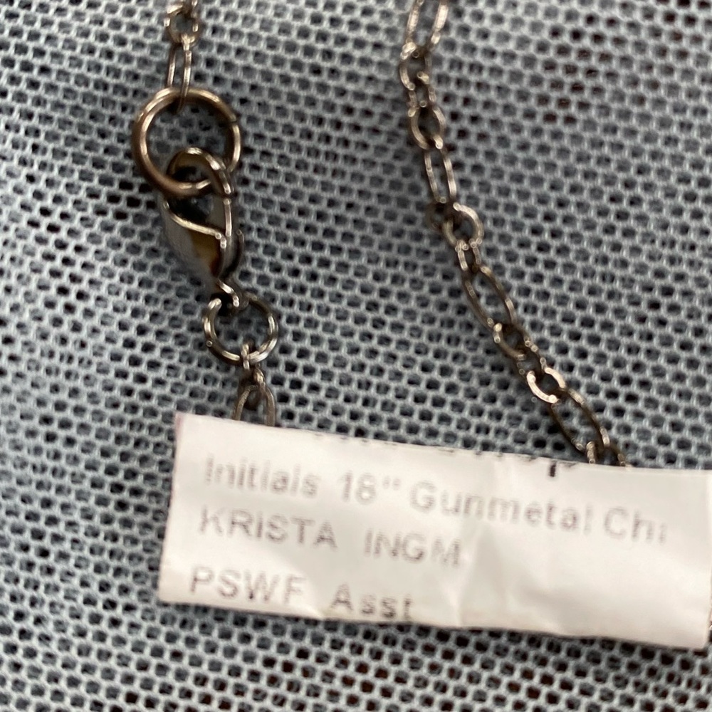 Neckless - Picture 3 of 4
